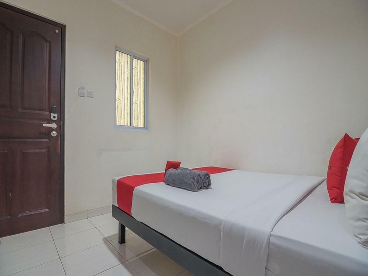 Reddoorz Near Nagoya Citywalk Batam 2 Exterior photo